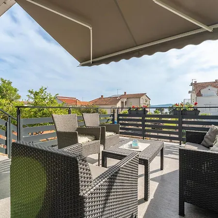 1 Bedroom Cozy In * Sveti Filip i Jakov